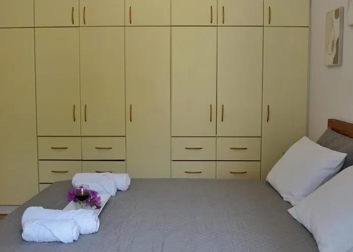 Apartment Inna's Summer House Lixouri