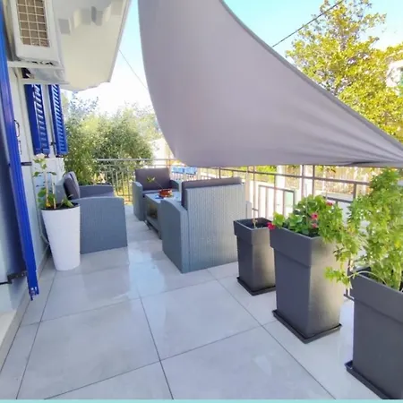 Apartman Inna's Summer House